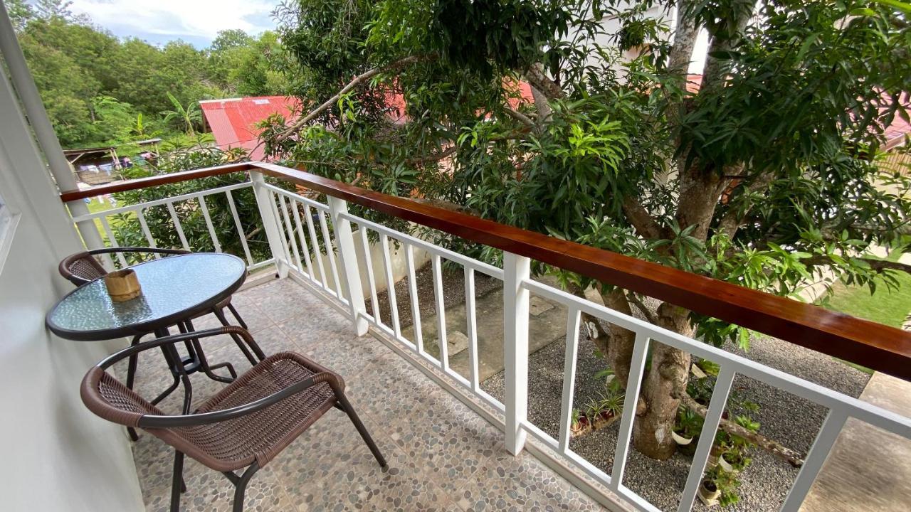 Villa Del Oz Resort Panglao Eksteriør billede